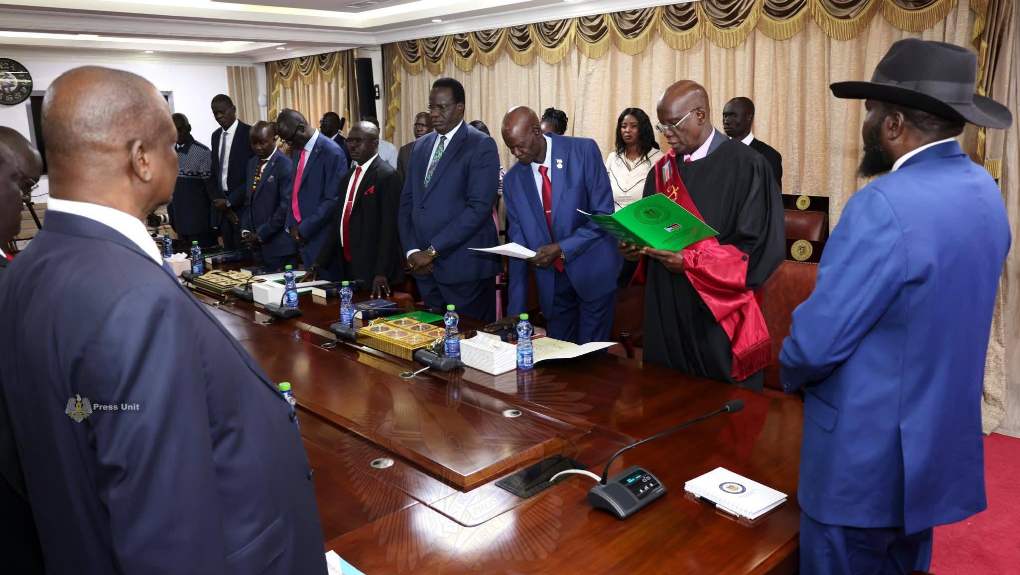 President Kiir urges unity as new leaders take oath in Juba