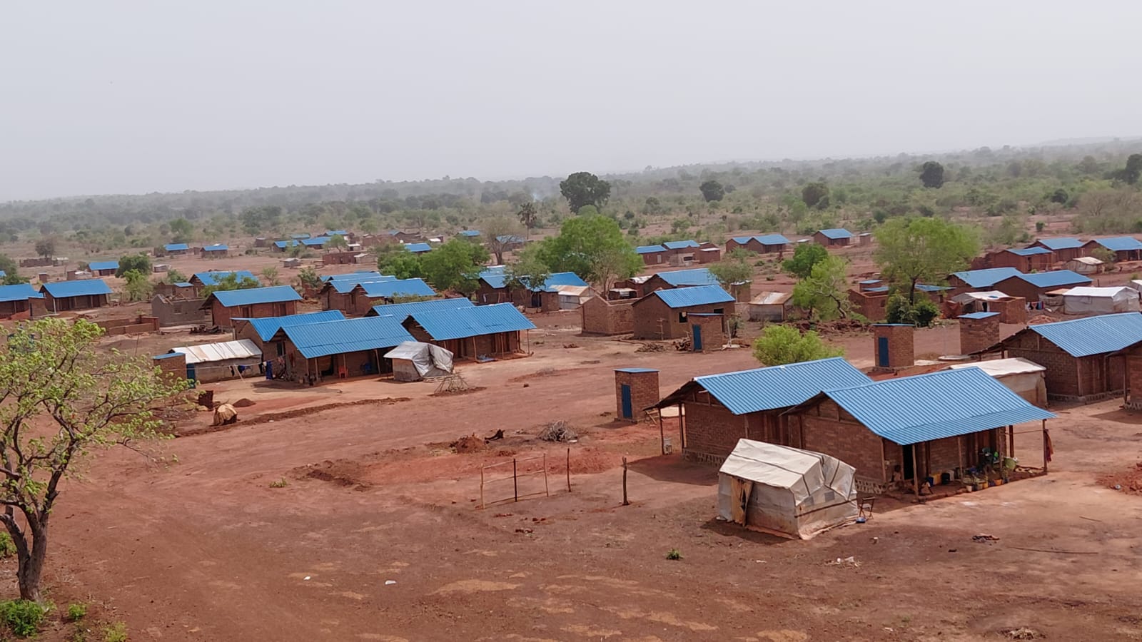 WBG closes Wau PoC site as families relocate to new homes