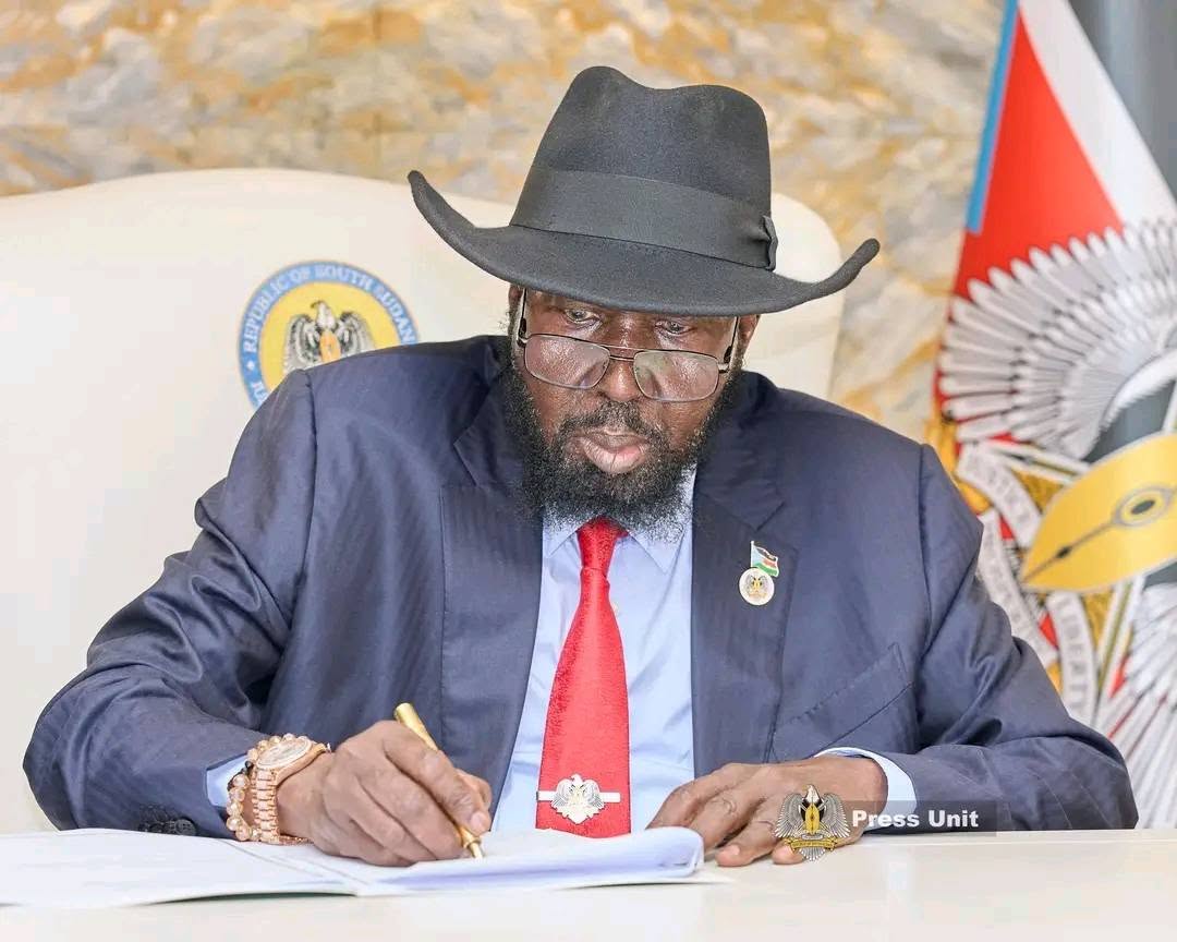Kiir names caretaker cabinet, governors ahead of December elections